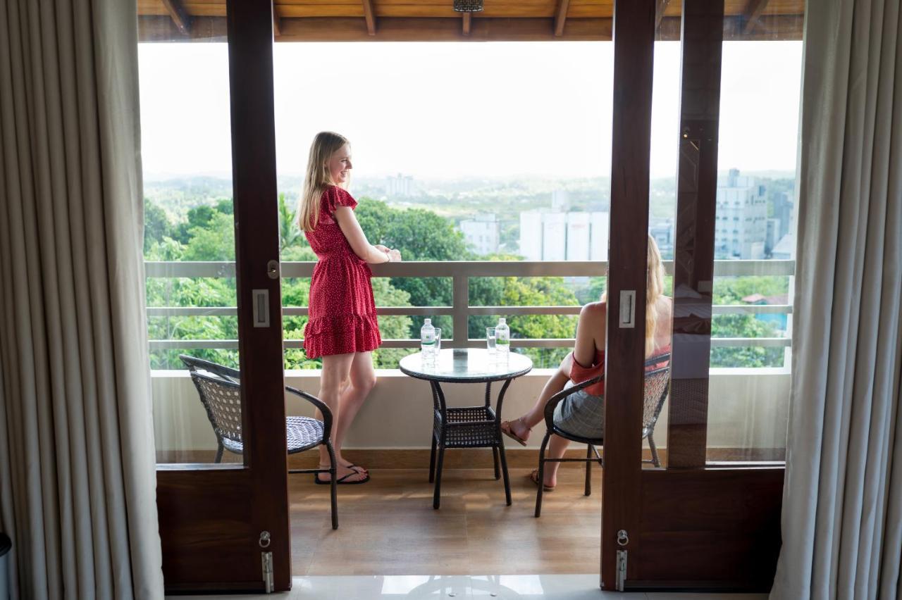 Mount Rich Rumassala Hotel Unawatuna Kültér fotó