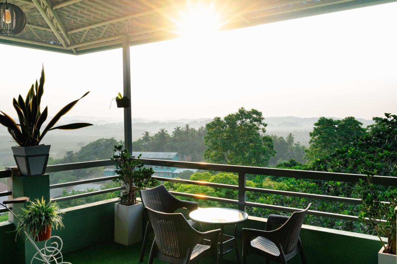 Mount Rich Rumassala Hotel Unawatuna Kültér fotó