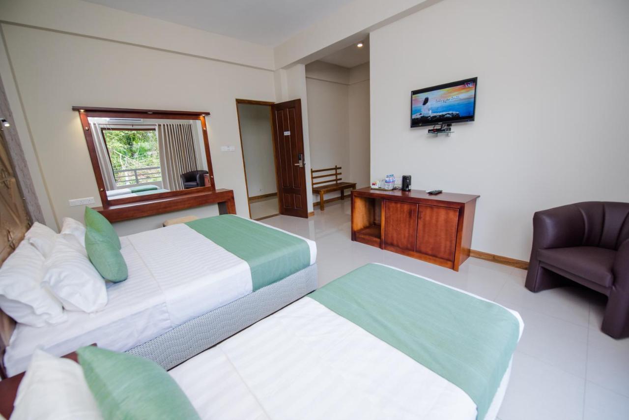 Mount Rich Rumassala Hotel Unawatuna Kültér fotó