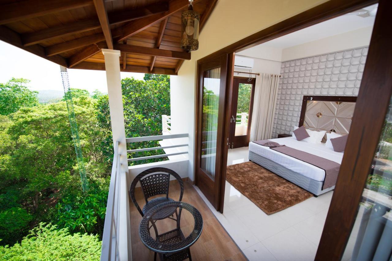 Mount Rich Rumassala Hotel Unawatuna Kültér fotó
