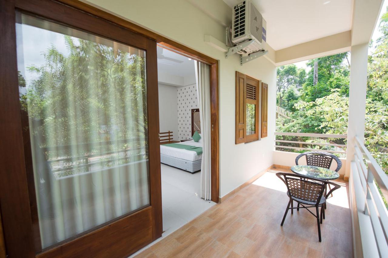 Mount Rich Rumassala Hotel Unawatuna Kültér fotó